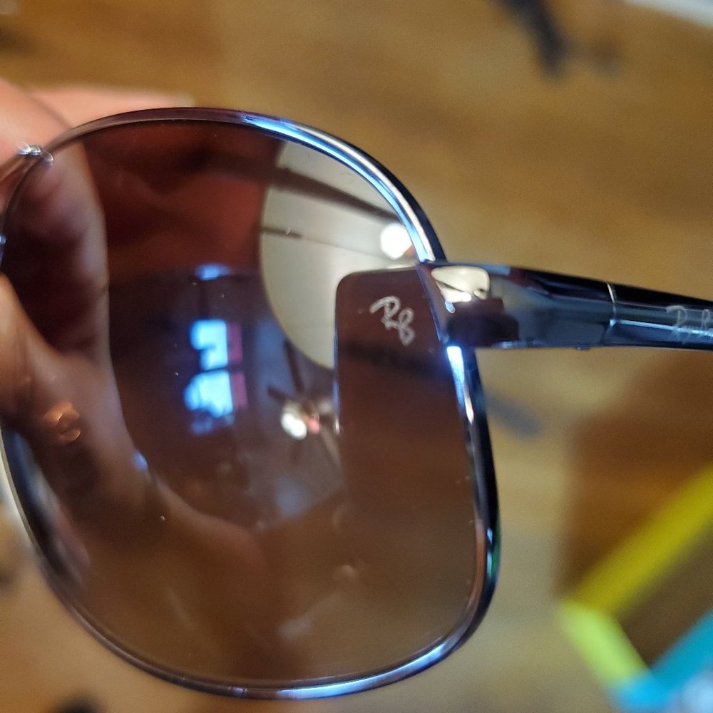 Ray-Ban Aviator Unisex Sunglasses - NWOT! - Picture 7 of 10